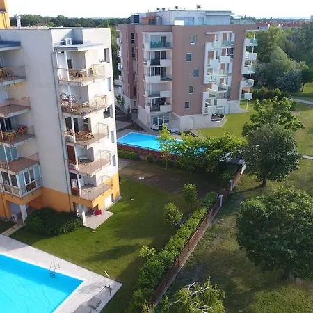 Viktória Gold 1. *